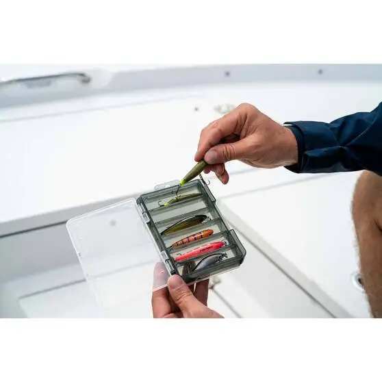 Meiho Reversible D-86 Tackle Box Clear - Image 3