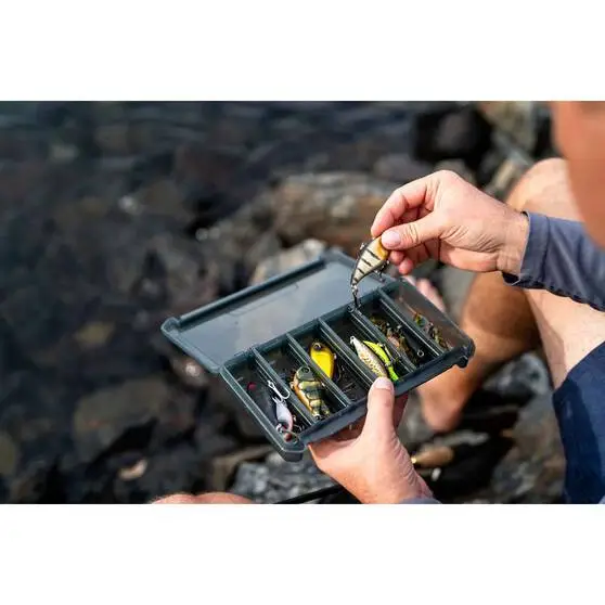 Versus VS-820NDM Tackle Box Black - Image 3